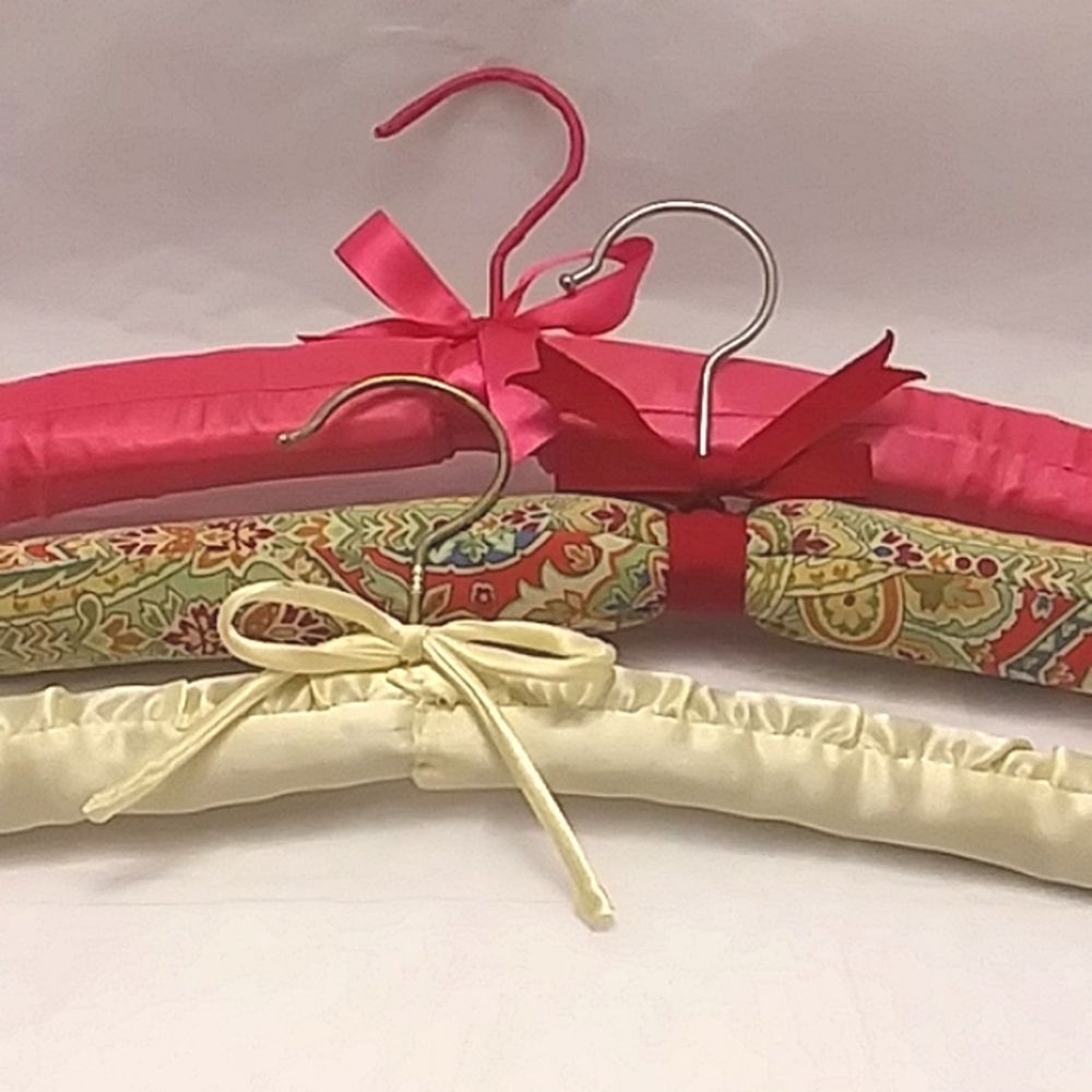 Hangers Vintage Padded Clothing ( 3 ) Paisley Cotton and Satin Boudoir C…
